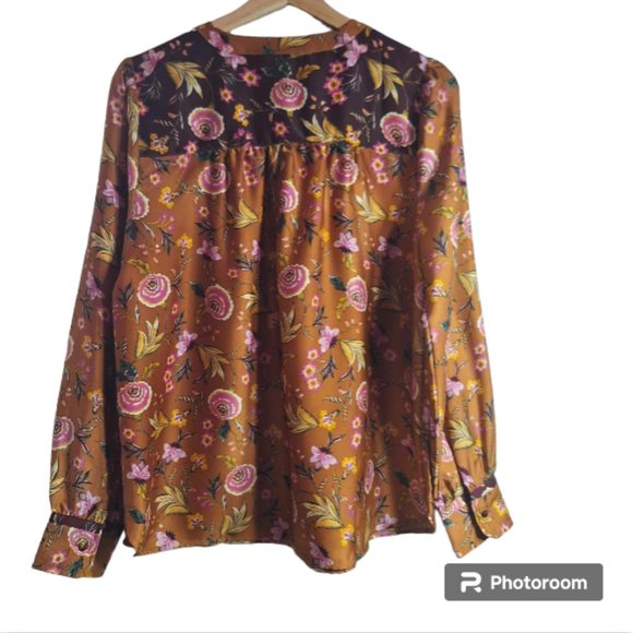 Loft Mixed Print Floral Henley Blouse Size Medium - Picture 9 of 13